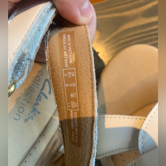 Clarks like new Women's Giselle Beach Wedge Sandal white leather 9 3” heel - Picture 8 of 13